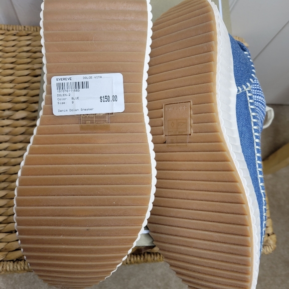 Dolce Vita Dolen sneaker - Picture 4 of 6